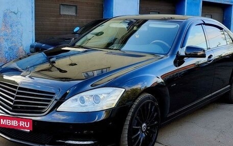 Mercedes-Benz S-Класс, 2011 год, 2 300 000 рублей, 13 фотография