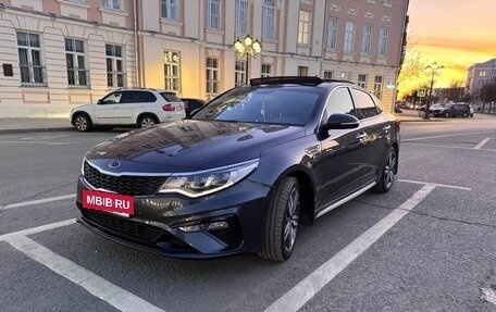 KIA Optima IV, 2018 год, 2 070 000 рублей, 2 фотография