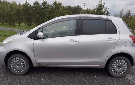 Toyota Vitz, 2009 год, 700 000 рублей, 3 фотография