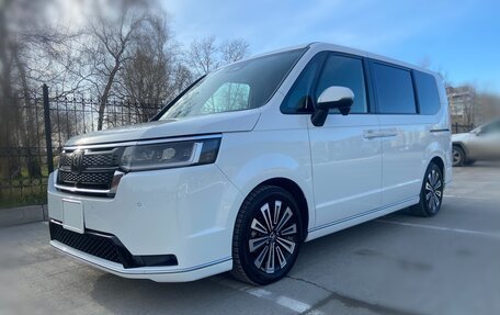 Honda Stepwgn, 2024 год, 3 550 000 рублей, 6 фотография