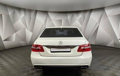 Mercedes-Benz E-Класс, 2011 год, 1 415 150 рублей, 8 фотография