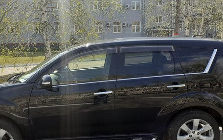 Mitsubishi Outlander III рестайлинг 3, 2012 год, 1 450 000 рублей, 4 фотография