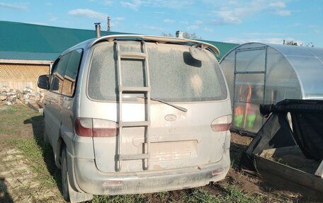 Hyundai Starex I рестайлинг, 2002 год, 600 000 рублей, 2 фотография