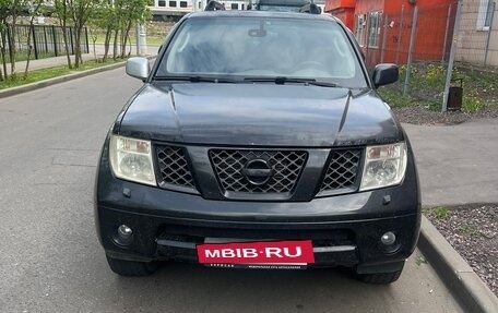 Nissan Pathfinder, 2005 год, 900 000 рублей, 3 фотография
