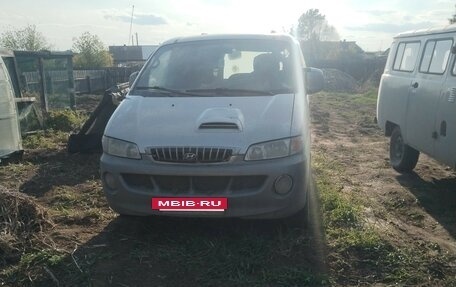 Hyundai Starex I рестайлинг, 2002 год, 600 000 рублей, 4 фотография