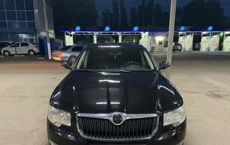 Skoda Superb III рестайлинг, 2010 год, 900 000 рублей, 1 фотография