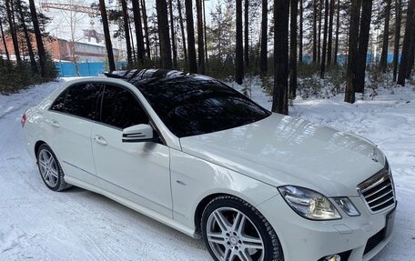 Mercedes-Benz E-Класс, 2009 год, 1 800 000 рублей, 3 фотография