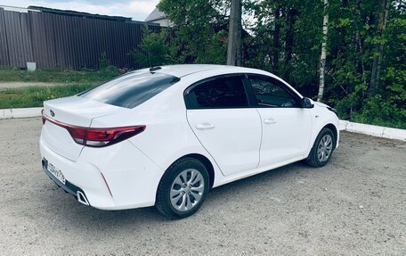 KIA Rio IV, 2021 год, 1 180 000 рублей, 3 фотография