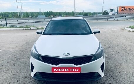 KIA Rio IV, 2021 год, 1 180 000 рублей, 5 фотография