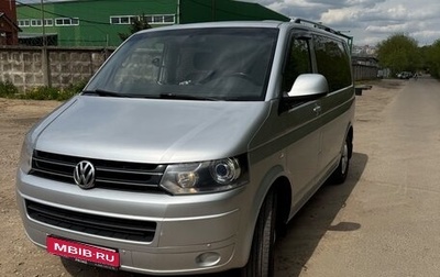Volkswagen Caravelle T5, 2013 год, 1 990 000 рублей, 1 фотография