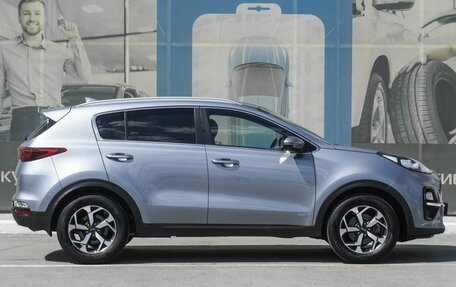 KIA Sportage IV рестайлинг, 2018 год, 2 149 000 рублей, 5 фотография