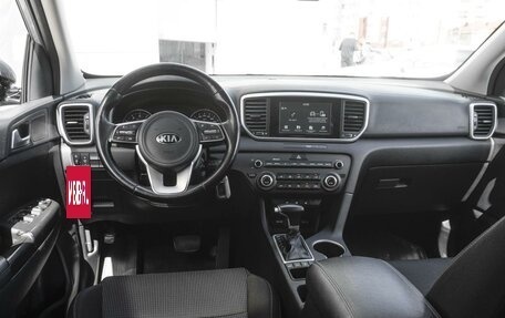 KIA Sportage IV рестайлинг, 2018 год, 2 149 000 рублей, 6 фотография