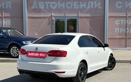 Volkswagen Jetta VI, 2013 год, 1 060 000 рублей, 5 фотография