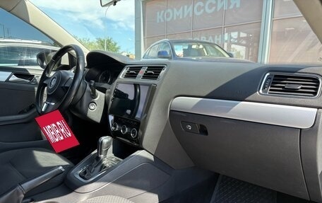 Volkswagen Jetta VI, 2013 год, 1 060 000 рублей, 12 фотография