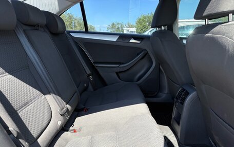 Volkswagen Jetta VI, 2013 год, 1 060 000 рублей, 24 фотография