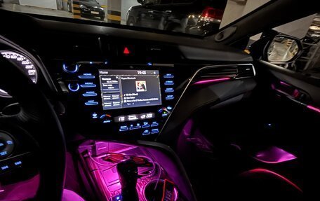 Toyota Camry, 2019 год, 3 600 000 рублей, 18 фотография