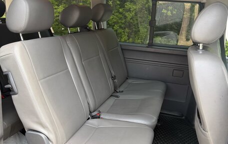 Volkswagen Caravelle T5, 2013 год, 1 990 000 рублей, 7 фотография