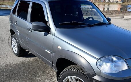 Chevrolet Niva I рестайлинг, 2014 год, 545 000 рублей, 4 фотография