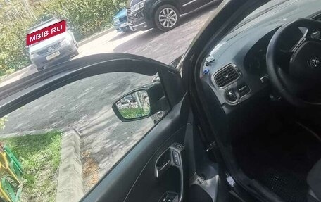 Volkswagen Polo VI (EU Market), 2015 год, 550 000 рублей, 11 фотография