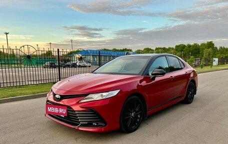 Toyota Camry, 2021 год, 3 450 000 рублей, 4 фотография
