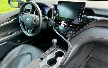 Toyota Camry, 2021 год, 3 450 000 рублей, 13 фотография