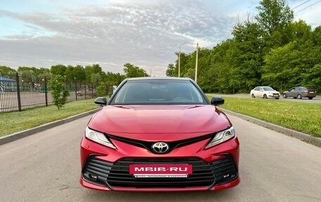 Toyota Camry, 2021 год, 3 450 000 рублей, 8 фотография