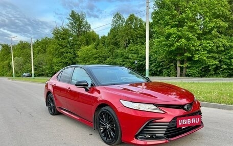 Toyota Camry, 2021 год, 3 450 000 рублей, 7 фотография