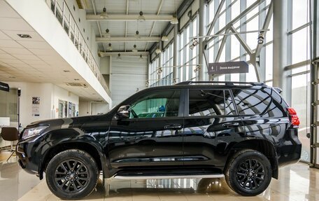 Toyota Land Cruiser Prado 150 рестайлинг 2, 2016 год, 3 500 000 рублей, 6 фотография