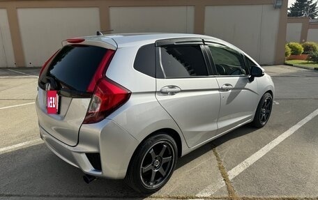Honda Fit III, 2015 год, 1 375 000 рублей, 6 фотография