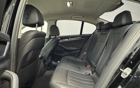 BMW 5 серия, 2020 год, 2 990 000 рублей, 15 фотография