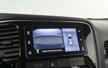 Mitsubishi Outlander III рестайлинг 3, 2018 год, 2 899 000 рублей, 27 фотография