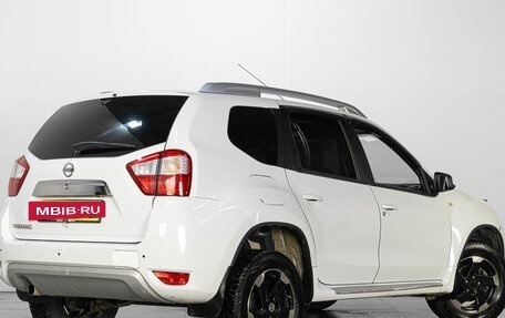 Nissan Terrano III, 2015 год, 979 000 рублей, 6 фотография