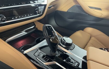 BMW 5 серия, 2022 год, 6 550 000 рублей, 14 фотография