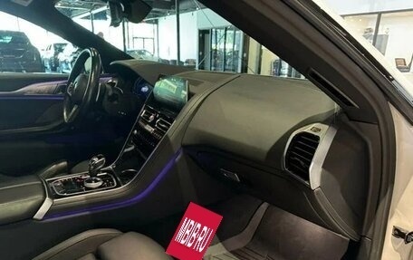 BMW 8 серия, 2022 год, 6 758 000 рублей, 29 фотография