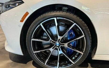 BMW 8 серия, 2022 год, 6 758 000 рублей, 31 фотография