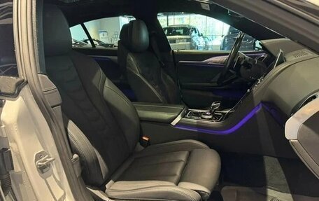 BMW 8 серия, 2022 год, 6 758 000 рублей, 30 фотография