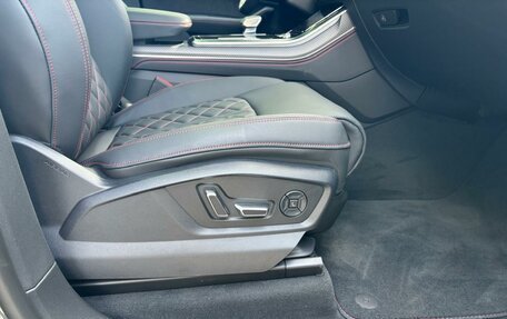 Audi SQ8, 2024 год, 20 350 000 рублей, 25 фотография