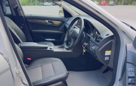 Mercedes-Benz C-Класс, 2011 год, 1 560 000 рублей, 19 фотография