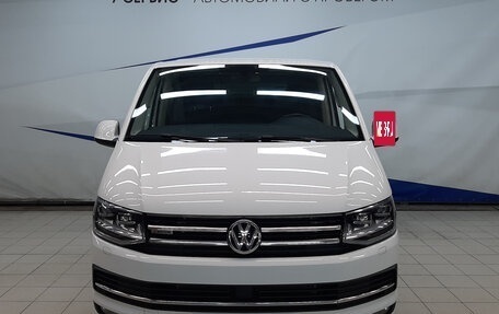 Volkswagen Multivan T6 рестайлинг, 2018 год, 3 950 000 рублей, 6 фотография