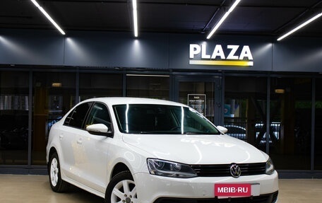 Volkswagen Jetta VI, 2014 год, 1 359 000 рублей, 2 фотография