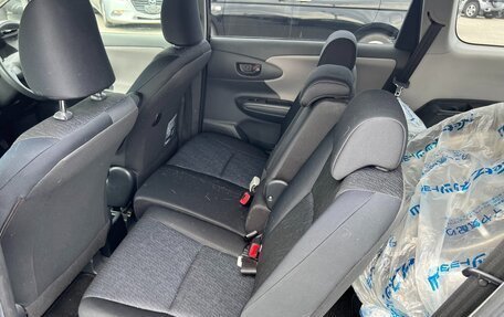 Toyota Wish II, 2010 год, 1 250 000 рублей, 18 фотография