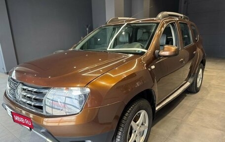 Renault Duster I рестайлинг, 2012 год, 900 000 рублей, 2 фотография
