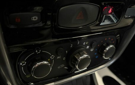 Renault Duster I рестайлинг, 2012 год, 900 000 рублей, 11 фотография