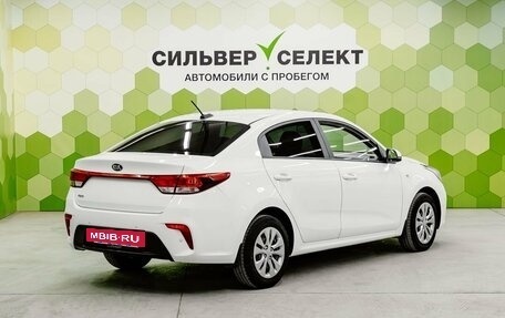 KIA Rio IV, 2020 год, 1 600 000 рублей, 2 фотография