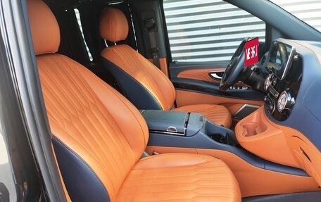 Mercedes-Benz V-Класс, 2023 год, 8 500 000 рублей, 13 фотография