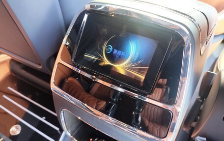 Mercedes-Benz V-Класс, 2023 год, 8 500 000 рублей, 28 фотография
