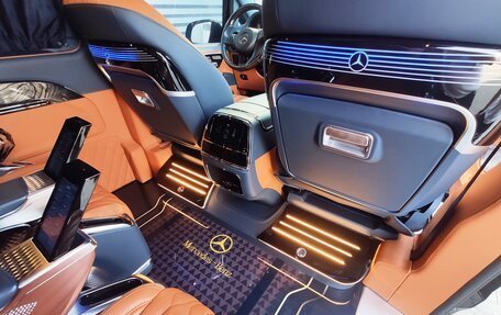 Mercedes-Benz V-Класс, 2023 год, 8 500 000 рублей, 26 фотография