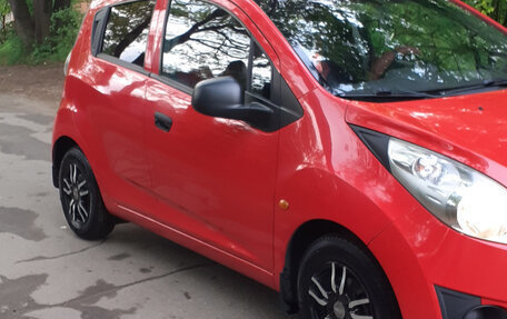 Chevrolet Spark III, 2012 год, 740 000 рублей, 2 фотография