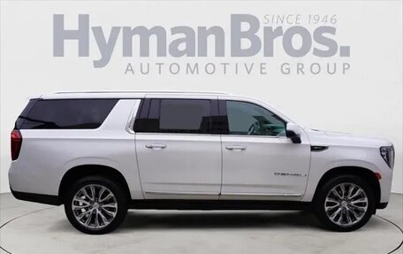 GMC Yukon IV, 2021 год, 8 234 471 рублей, 3 фотография