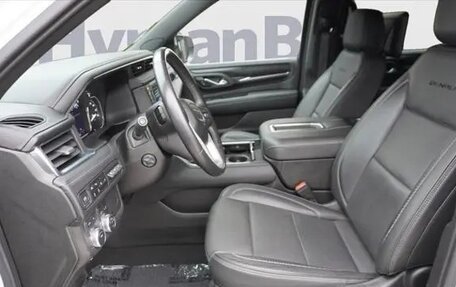 GMC Yukon IV, 2021 год, 8 234 471 рублей, 13 фотография